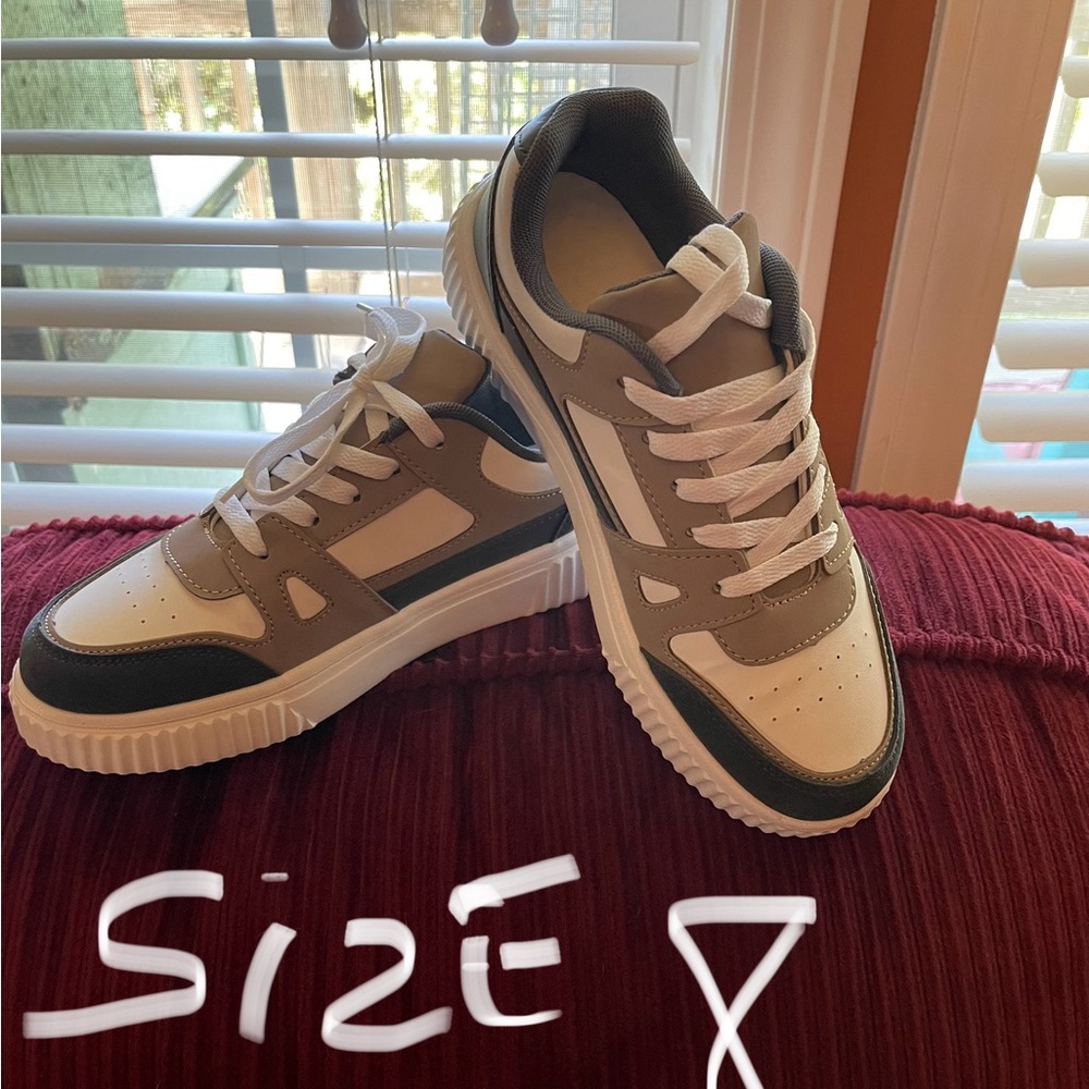 Men's White and Brown Sneakers